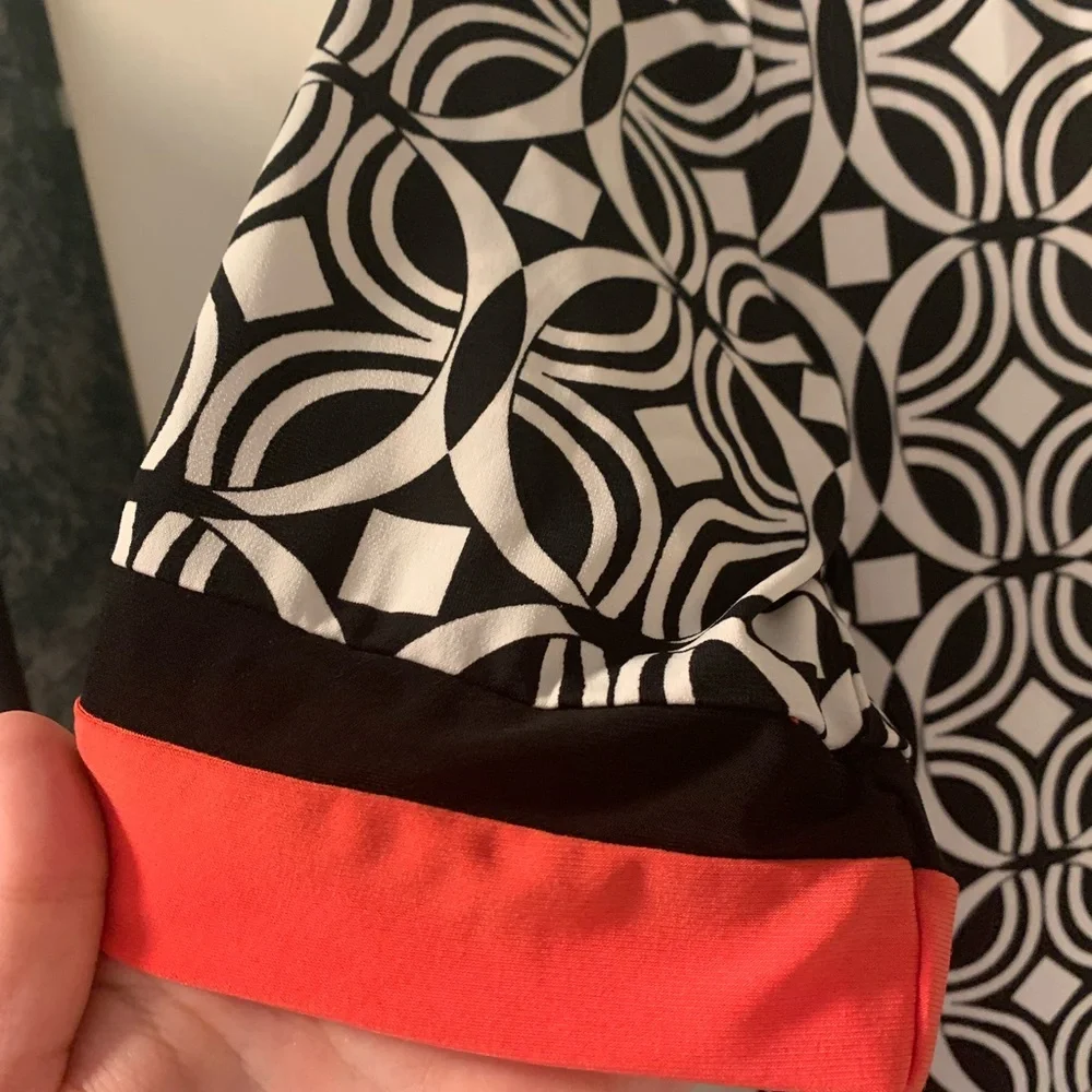 ⭐️ 3 for $20.00 SALE Women’s dress - Picture 3 of 4